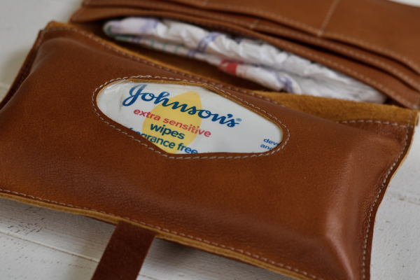 Wet Wipe Clutch - Image 7